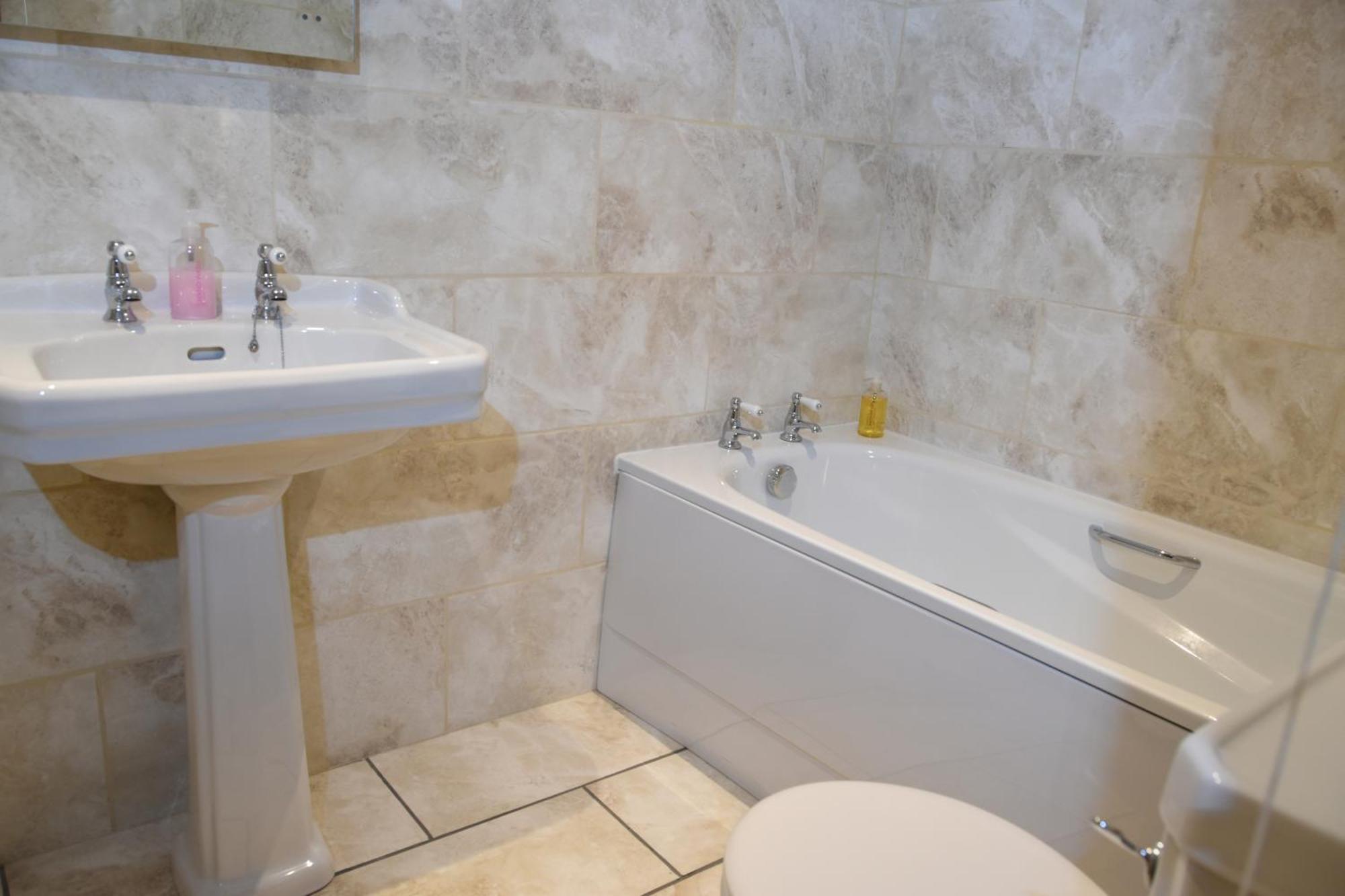 Manor Farm Egerton Bed & Breakfast Malpas  Room photo